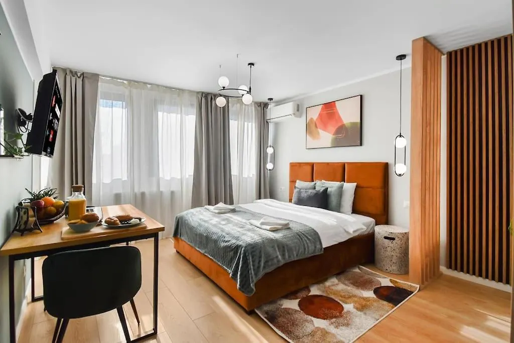 Mysa Modern Studio * Near Cismigiu Park * Netflix Bucharest Apartment